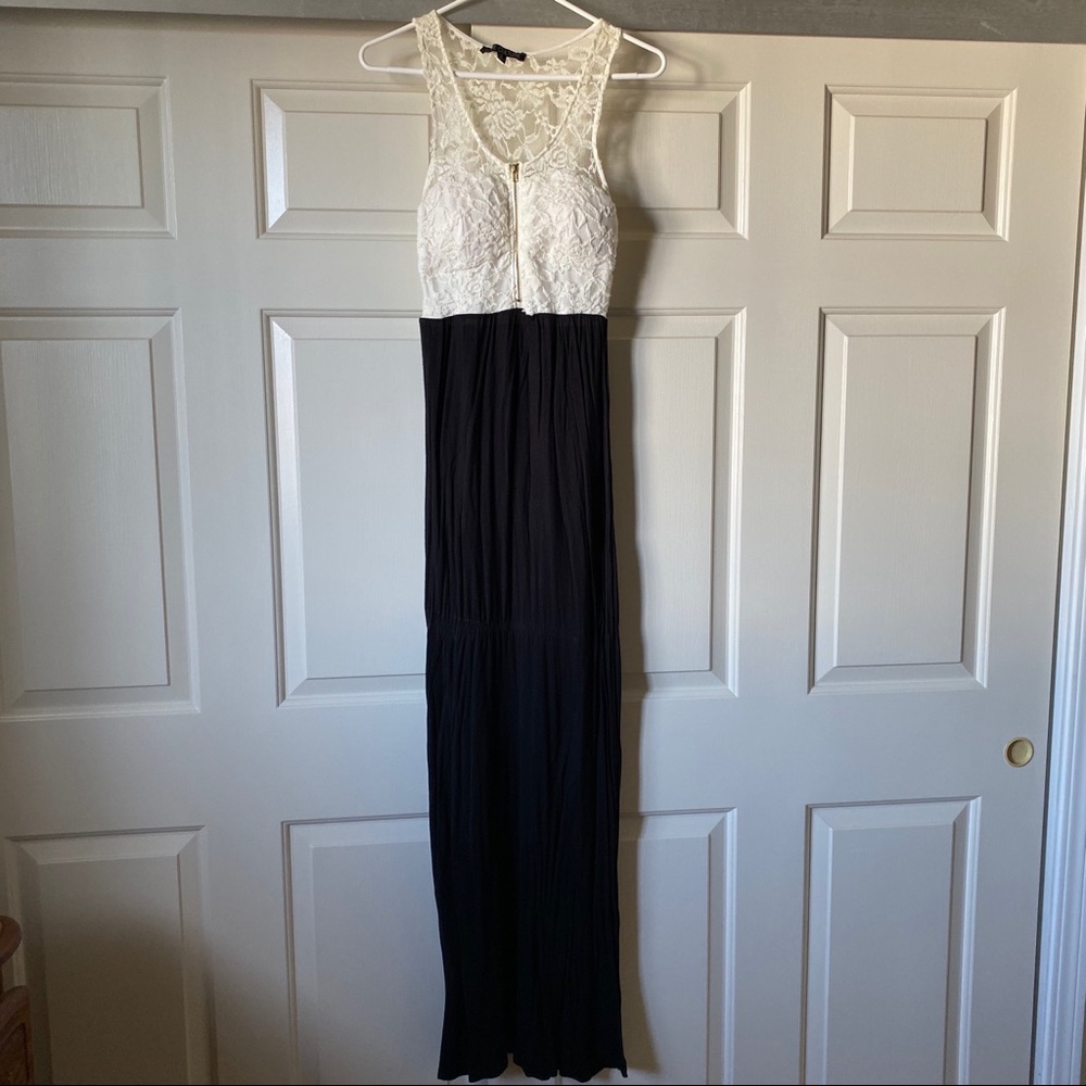 White black zipper maxi dress